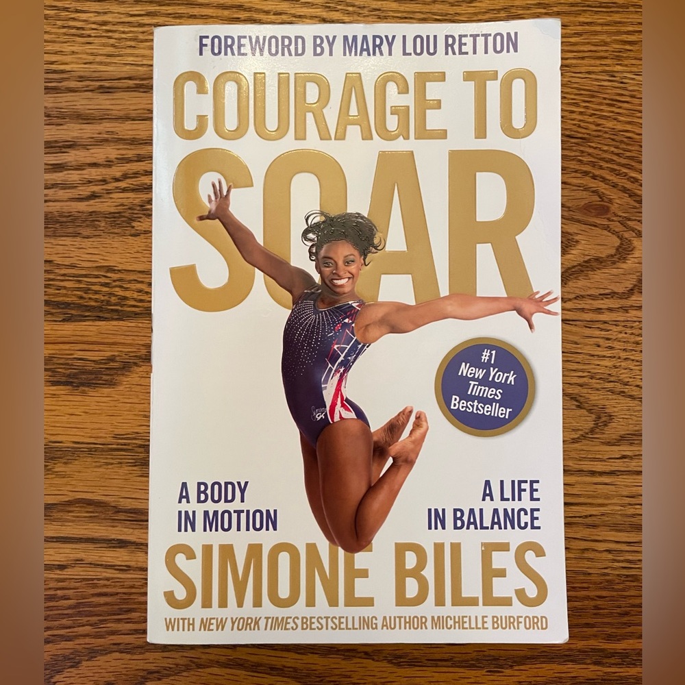 SIMONE BILES